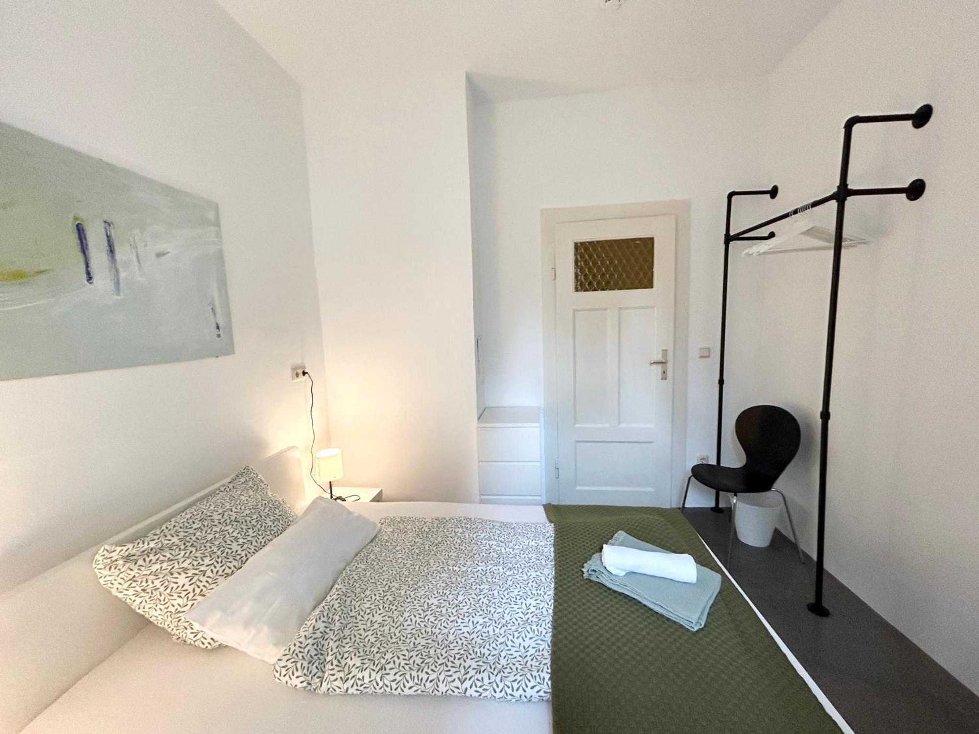 Wohnen Mit Kuenstlerflair In Muenchen Apartment Luaran gambar
